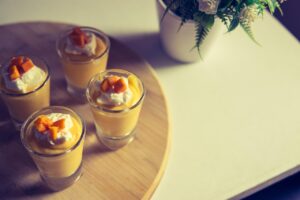 dessert, sweet, fruit, summer, yellow, mango, food, tart, fresh, healthy, juicy, diet, natural, icecream, sugar, organic, ripe, nature, delicious, snacks, shot glass, mango mousse, mousse, mango pulp, nutrition, kitchen